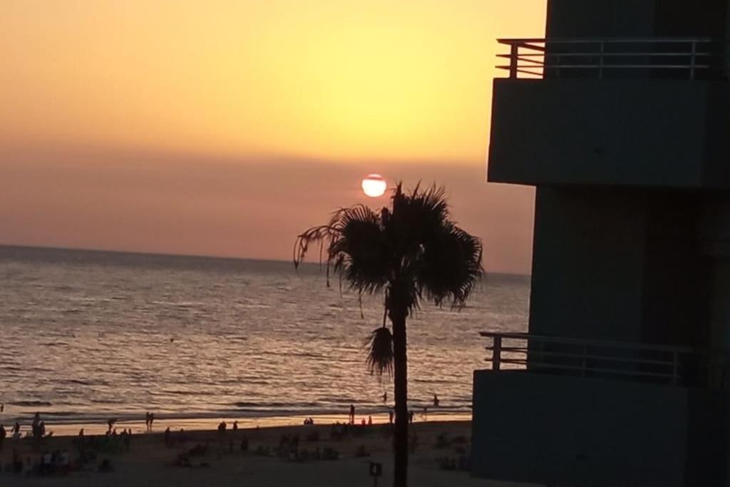 Cadiz Paseo Maritimo Playa Victoria Frontal Mar Leilighet Eksteriør bilde